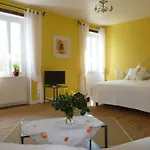 Domaine Du Papillon 3*