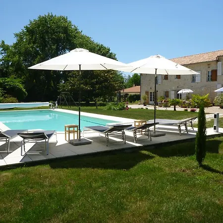 Bed & Breakfast Domaine Du Papillon 3*