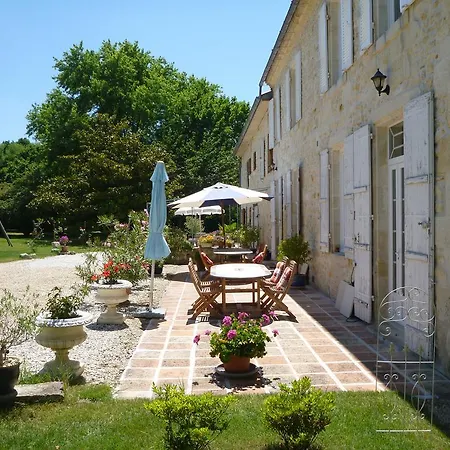 Bed & Breakfast Domaine Du Papillon 3*