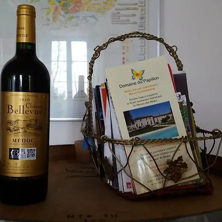 Bed & Breakfast Domaine Du Papillon Lesparre-Medoc